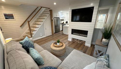 Beautifully Renovated 2 Bed 2 Bath Private Home - Foto 5