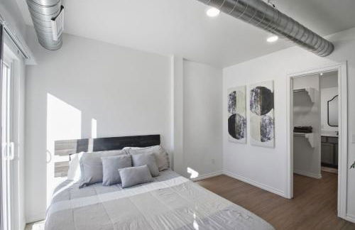 Modern 2BR Near Downtown OKC home - Foto 19