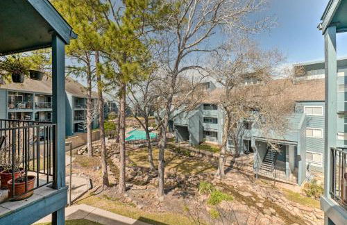 Idyllic Montgomery Condo with Pool and Lake View! - Foto 19