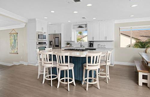 The Gathering Place - Guest Favorite with Huge Yard - Foto 17