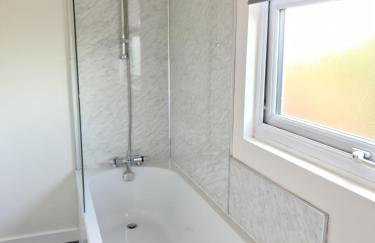 Warsett Crescent, 5 bedrooms near the coast. - Foto 32