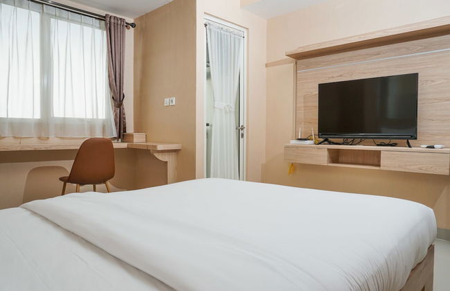 Best Homey Studio at The Oasis Apartment - Photo 5