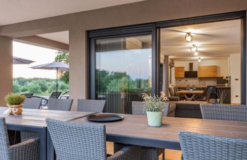 Villa Silente, modern and luxurious villa hugged by nature - Foto 18