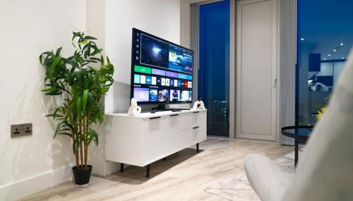 High Rise Apartment in City Centre with Stunning Views - Foto 3