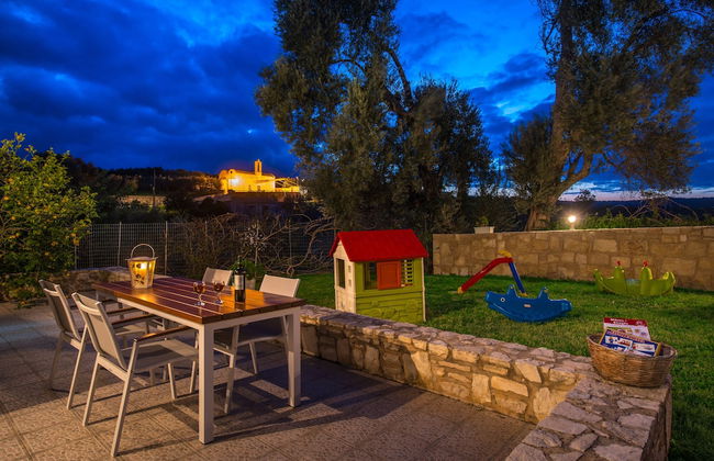 Elia Villa - Foto 40