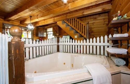 Honey Bear Cabin - Photo 20