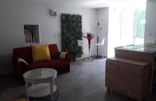 LOFT CENTRE VILLE GANGES - Foto 11