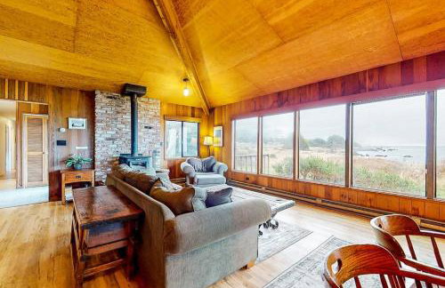 Comstock Retreat - Photo 6