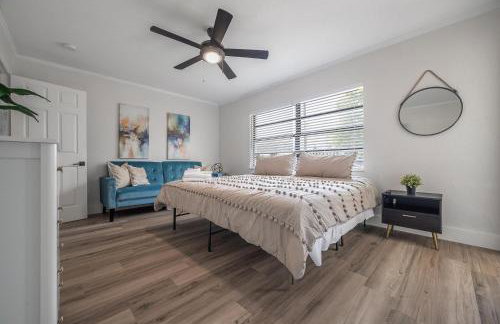 Newly Renovated | Minutes to Riverwalk & Beaches | Tampa Heights - Foto 70