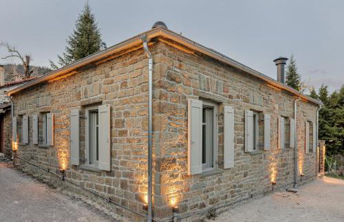 LozArt Traditional Stone House - Foto 1