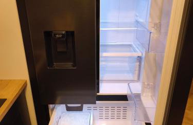 W Centrum Luksusowy Apartament, Duży Parking, Zameldowanie 24h, FV, Ekspres, XBOX, Klimatyzacja, Dwie Sypialnie, Kuchnia i Salon, Samo centrum miasta, - Foto 12