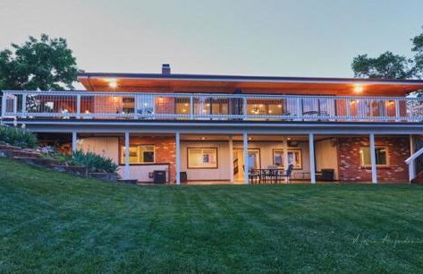 Amazing Views, Amazing Modern Broadmoor Home - Foto 38