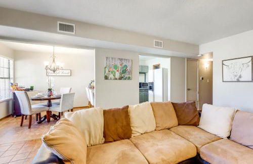 Lakefront Unit with Dock in Carlsbad! - Foto 5