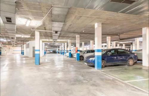 Estudio moderno con parking, frente al Palacio de Congresos - Foto 14