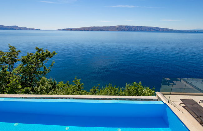 2 bedroom Apartment in Senj with swimming pool and garden - Photo 30