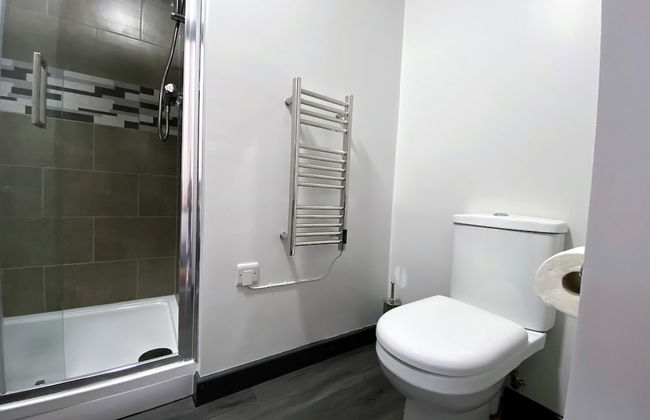 StayCrewe Apartments - Photo 28