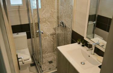 Group & family penthouse 300m from Agios Ioannis subway,metro station! - Foto 3