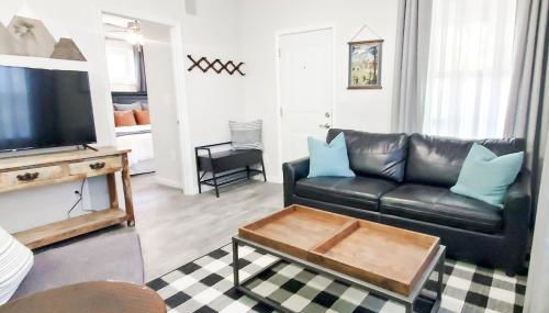 Vacation Home Minutes From Downtown, Great For Families - Foto 2