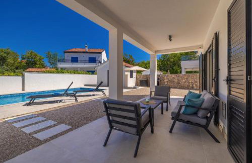 Holiday house SARA with private pool - Photo 24