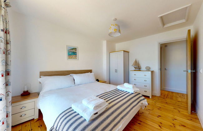 No. 28 Contemporary Beach Side Property With sea Views - Foto 7