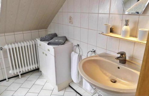 Nice Apartment In Osterbruch With Wifi - Foto 8