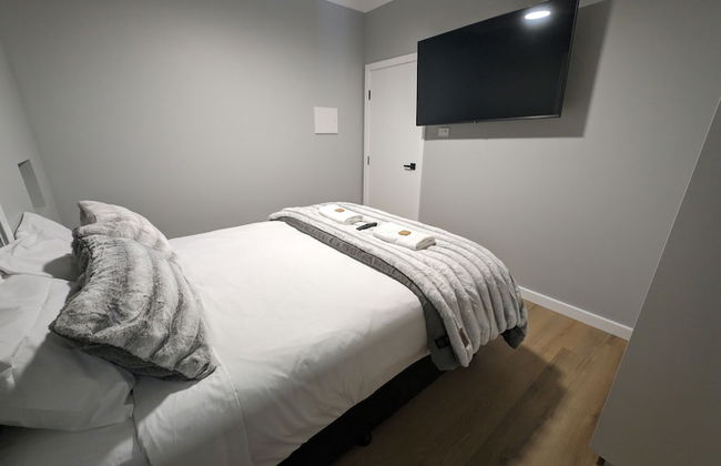 Northcott Lodge - Photo 3