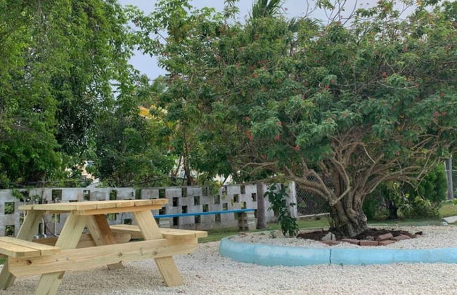 S2B Blue Pavilion - Beach Transfers Meals Tours Island Retro Chic - Photo 35