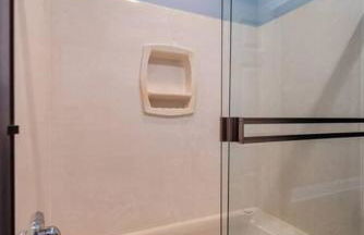 Downtown Sophistication/ Two Bedroom / Two Bath - Foto 2