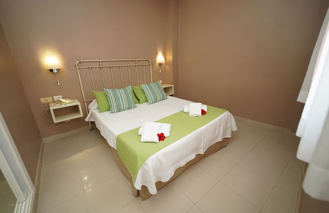 RF Astoria - Only Adults - Foto 13