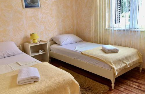 Apartments Pine & Oak with shared seasonal hot tub - Photo 30