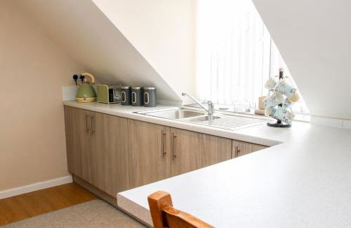 Springfield House - Photo 7