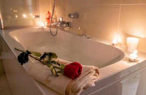 Uniquely designed Villa Ivana with outdoor Jacuzzi nearby the pebble Banje beach at the Island of Solta - Photo 23