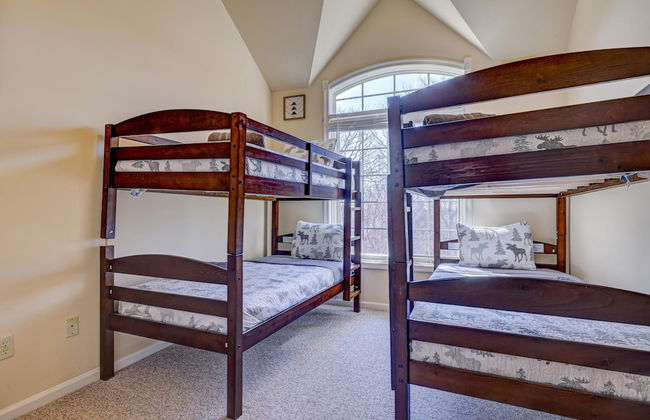 Pocono Retreat -1 Mile to Lake and Skiing - Foto 30