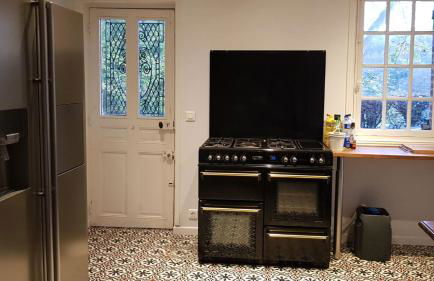 Villa Colin, la tête dans les bois, à deux pas de la mer, classée 4 étoiles - Foto 7