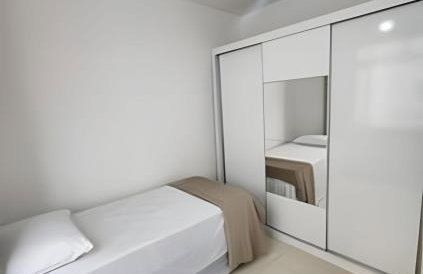 Apto em frente a Praia do Gonzaga em Santos - Ed Bandeirantes - Foto 4