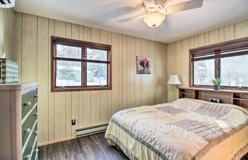 Cabin Getaway with Private Dock, Walk to Trail! - Foto 12