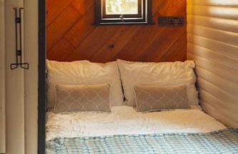 Lomu - Cosy Coastal Shepherd's Hut with Log-Burner and WiFi - Foto 17