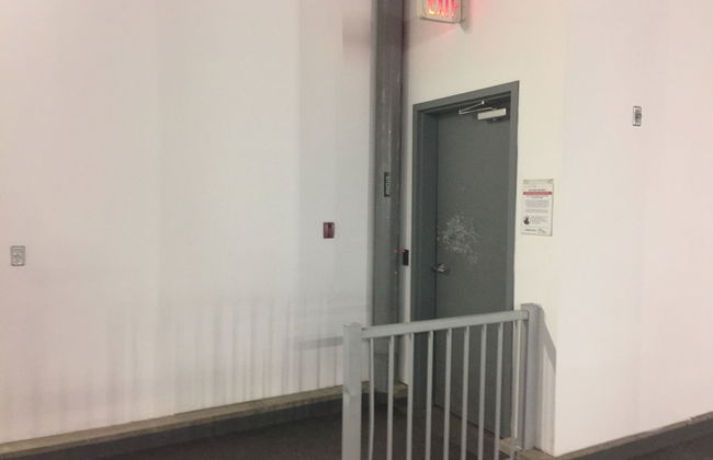 Downtown Loft Style Condo Heated Parking - Photo 34