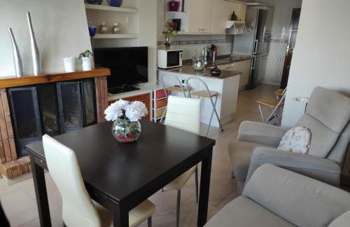 Encantadora casa con piscina privada y vistas panorámicas - Foto 5