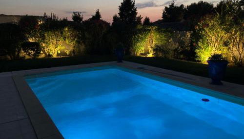 Golf de Pont Royal Villa les Micocouliers climatisée 4 chambres Piscine chauffée Parking - Foto 4, Garden, Garden view