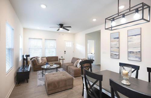 5 Min to Elon - 7 Min to Downtown - Washer and Dryer - Foto 13