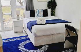 Central Harrow Cozy Apartment with free parking - Photo 18