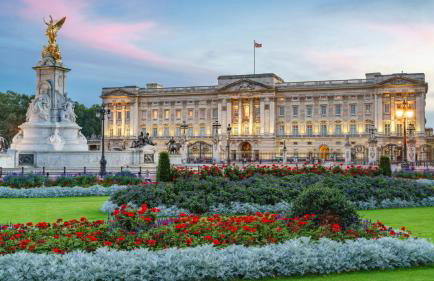 Luxury 1-Bed Apartment in sought after prime London location - Photo 21