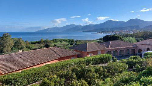 Charmant T3 avec Vue Panoramique sur la Mer, Terrasse, Piscine et à seulement 300m de la plage de la Roya - Foto 4