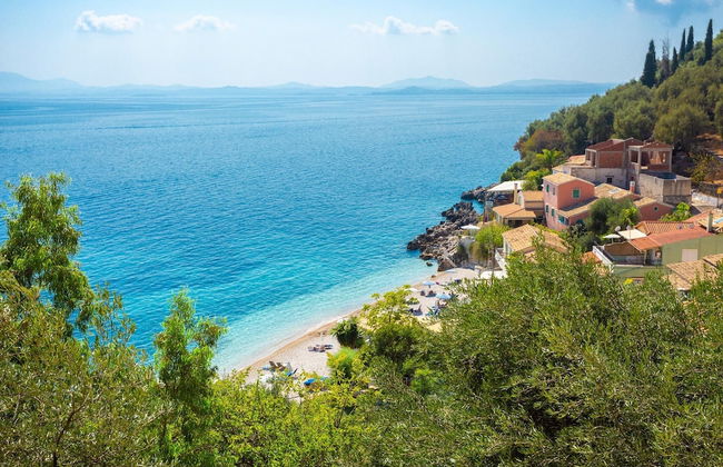 Villa Petros Large Private Pool Walk to Beach Sea Views A C Wifi Car Not Required - 180 - Foto 24