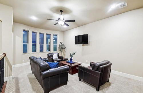 Lakefront Mansion with Pool and Cinema - Foto 32