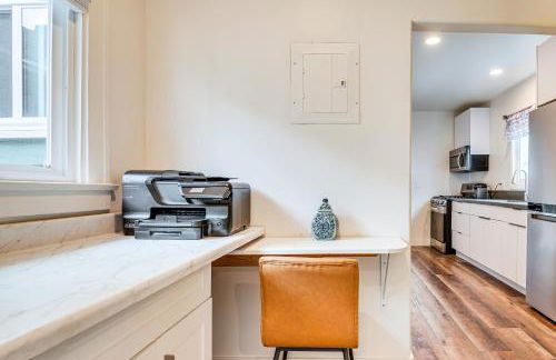 Home 1 Mi to DTLA Room to Work and Relax! - Photo 9