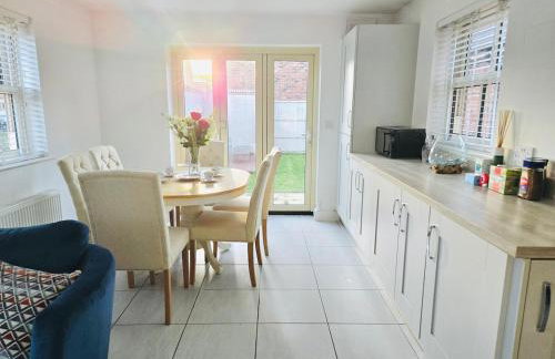 Modern 3-Bed plus Office - Walk to Bicester Village - Foto 31