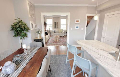 Taylor St Townhouse - Private Parking - Foto 8