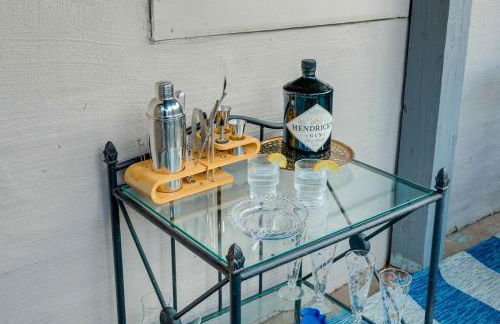 Cap Hill Row 2 Bedrooms, Walk to Sights, Parking - Photo 17